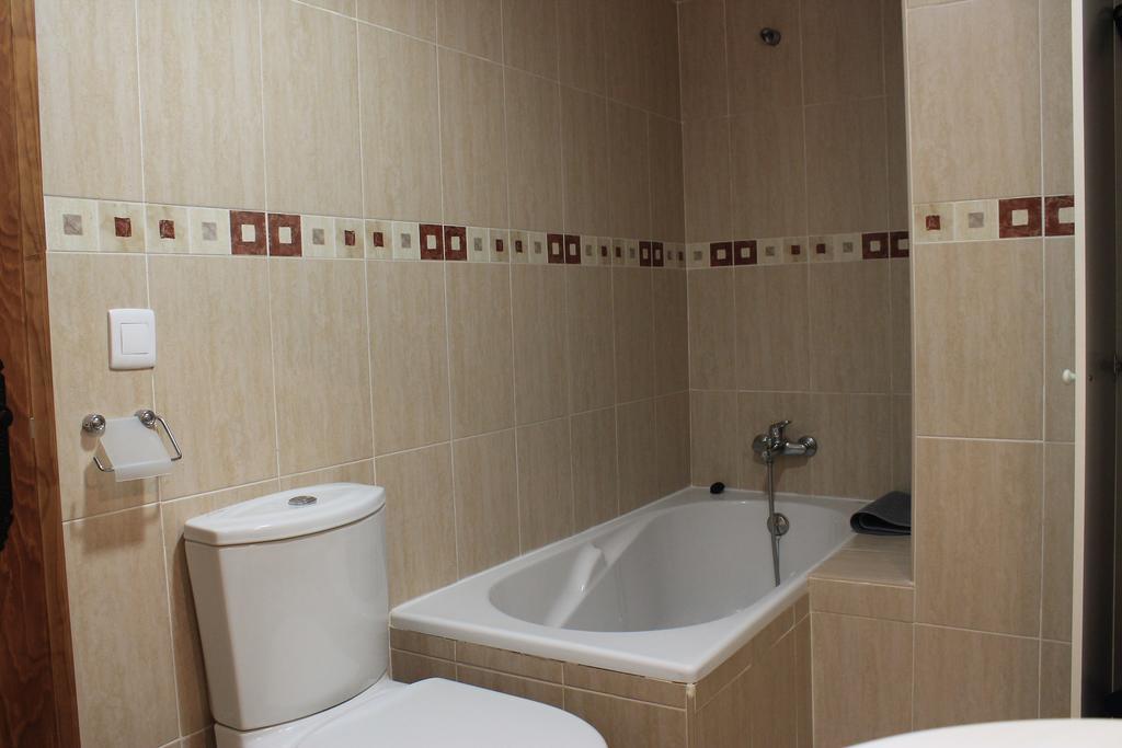 Apartamentos Turisticos Rosario Camarena de la Sierra Oda fotoğraf
